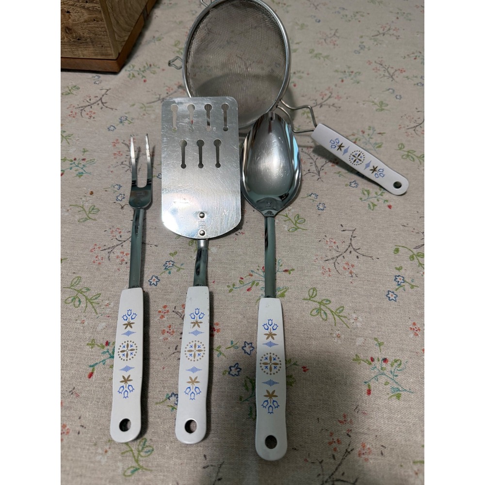Vintage Ekco 'Dutch Tulip' Utensil Set